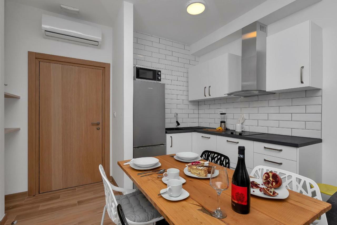 Emilia Lofts Aparthotel Tučepi Εξωτερικό φωτογραφία