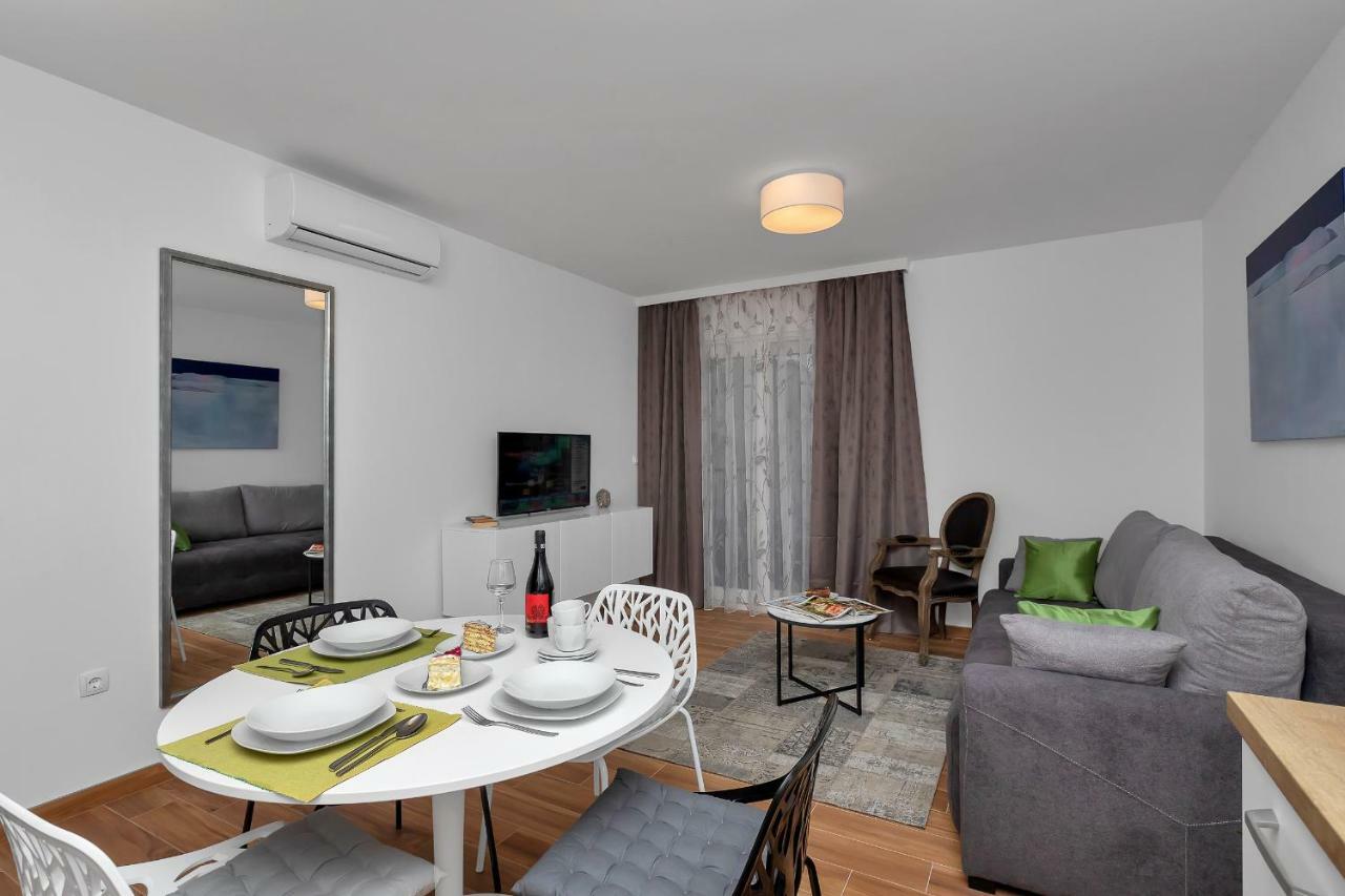 Emilia Lofts Aparthotel Tučepi Εξωτερικό φωτογραφία