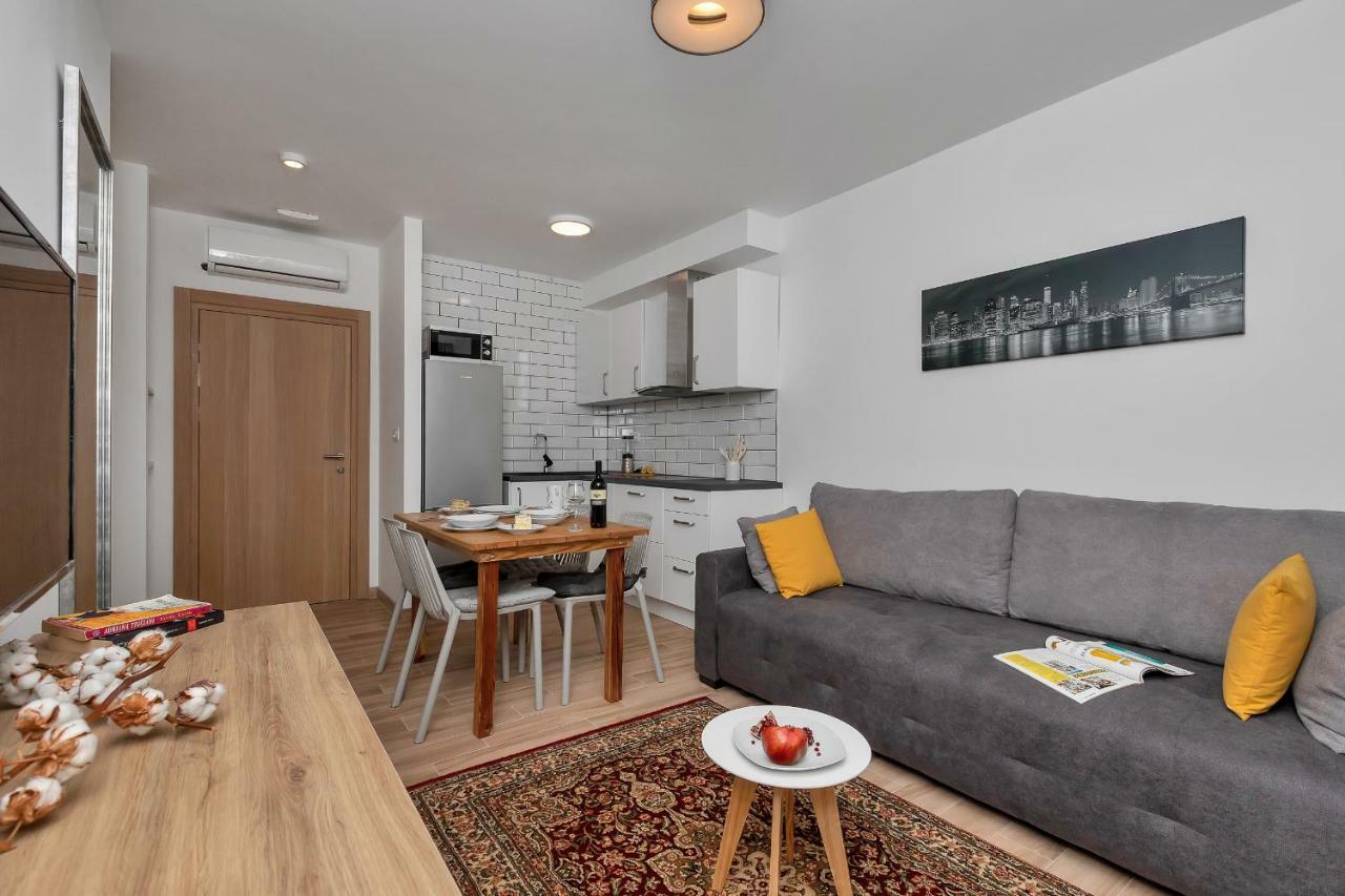 Emilia Lofts Aparthotel Tučepi Εξωτερικό φωτογραφία