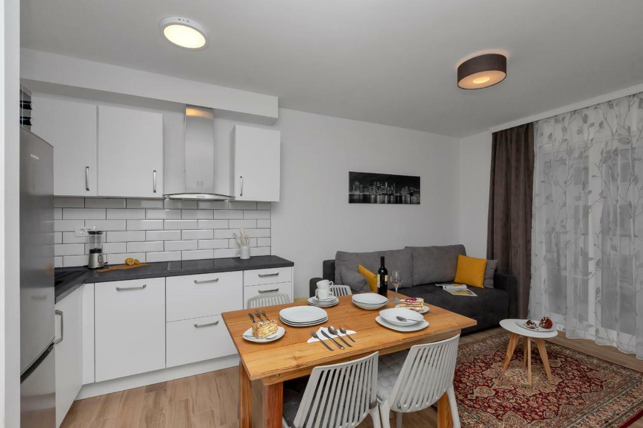 Emilia Lofts Aparthotel Tučepi Εξωτερικό φωτογραφία