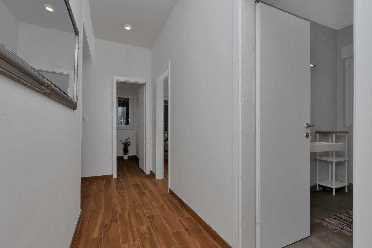 Emilia Lofts Aparthotel Tučepi Εξωτερικό φωτογραφία