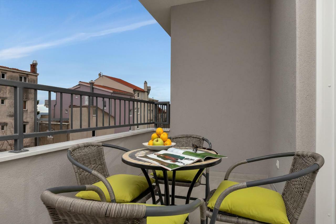 Emilia Lofts Aparthotel Tučepi Εξωτερικό φωτογραφία