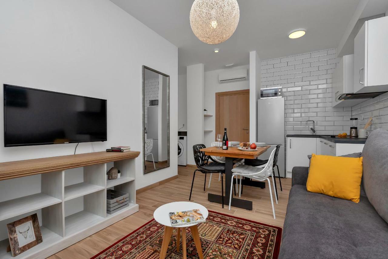 Emilia Lofts Aparthotel Tučepi Εξωτερικό φωτογραφία